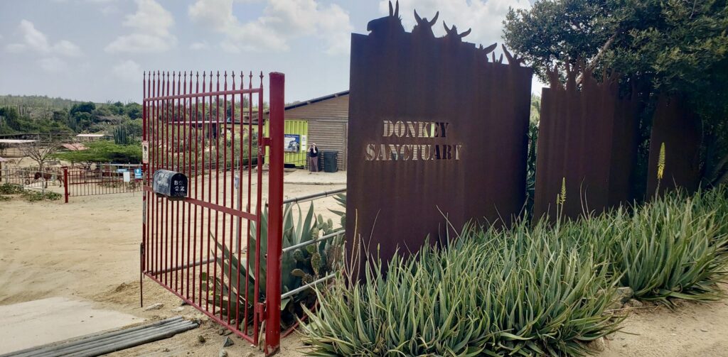 Donkey Sanctuary Aruba entrance
