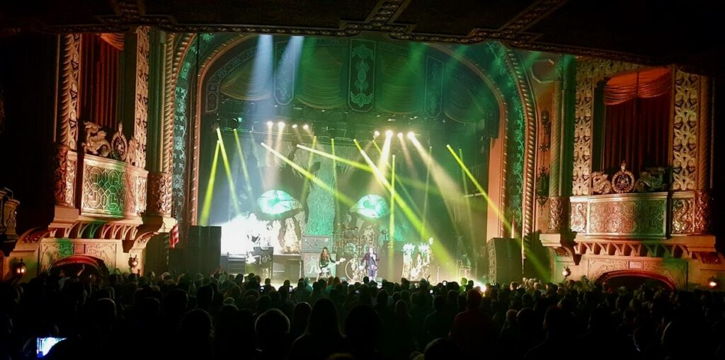 concert at Alabama Theatre