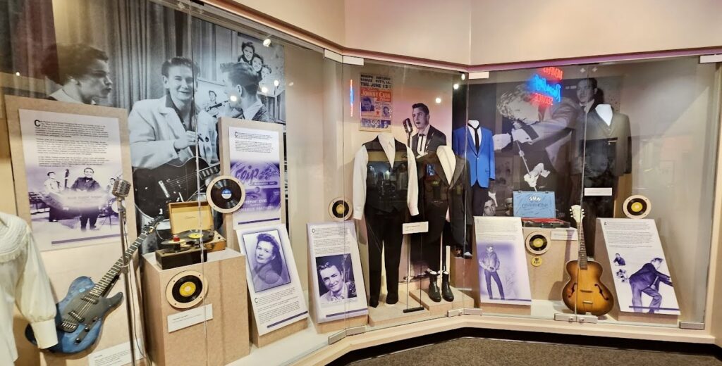 rock display