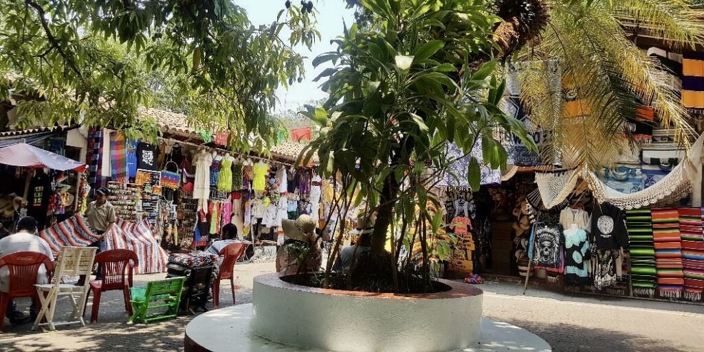vendors in Romantic Zone