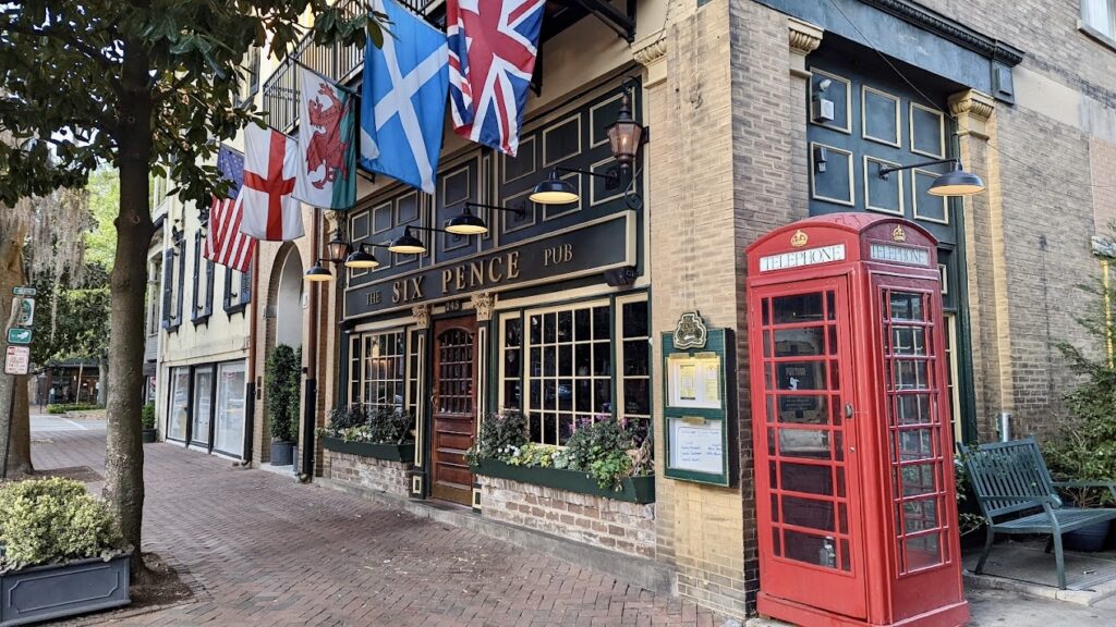 Six Pence Pub