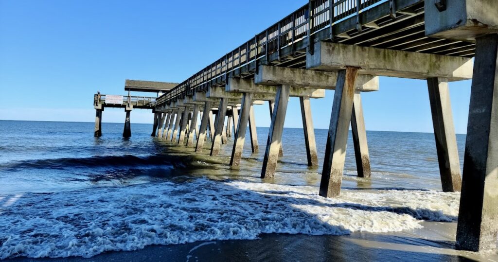 Tybee Island pier