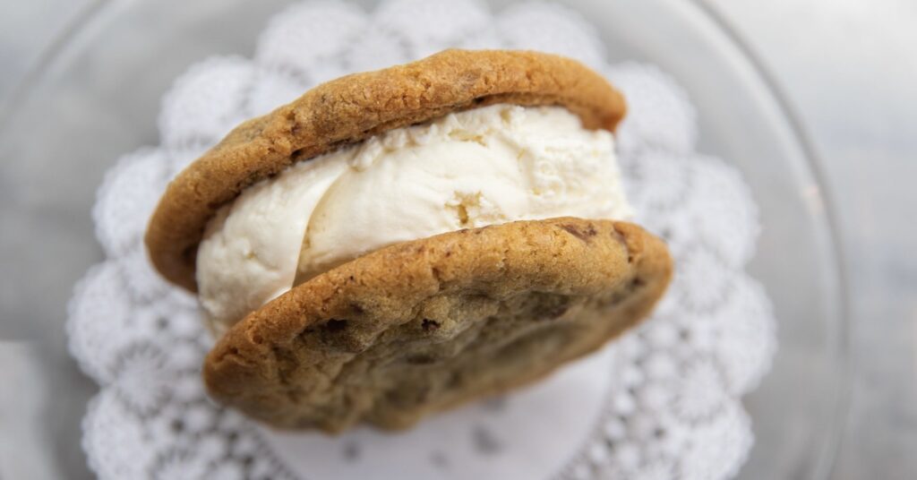 ice cream sandwich