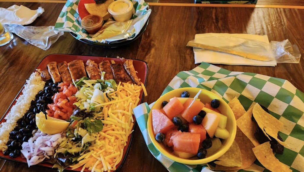 Buxton Munch Co. lunch