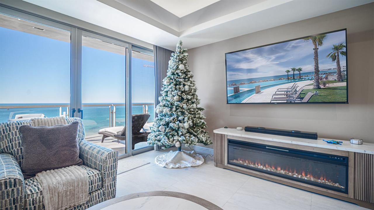 Casago Concierge helps the Holidays shine!