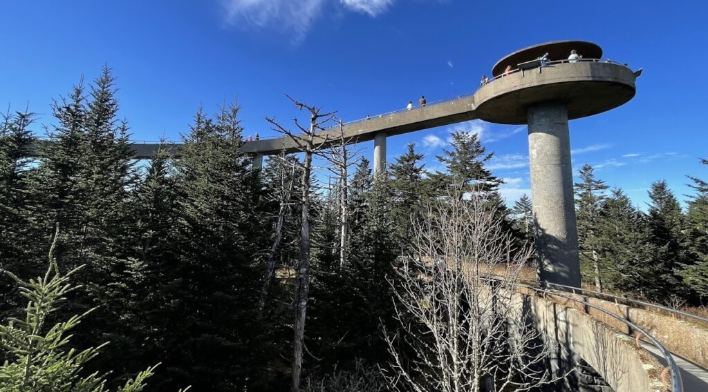 Kuwohi observation tower
