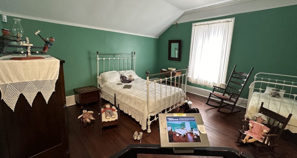 keeper's room