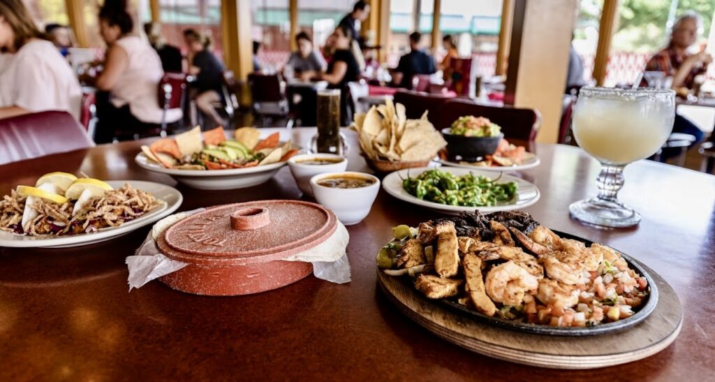 meals at Rosario’s ComidaMex & Bar