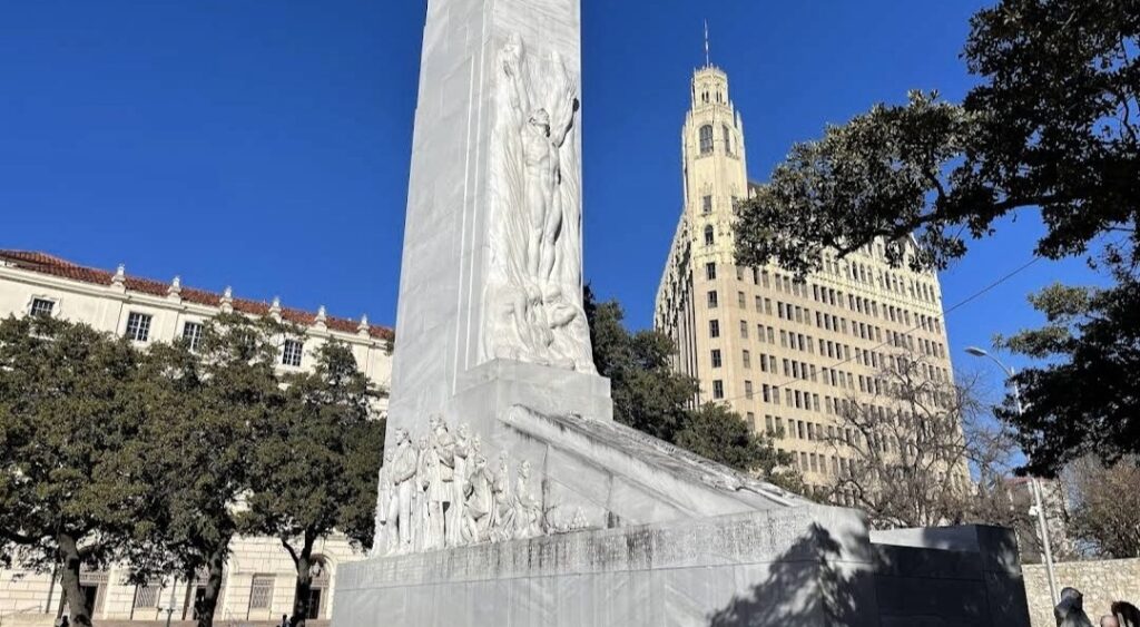 Alamo Cenotaph Monument