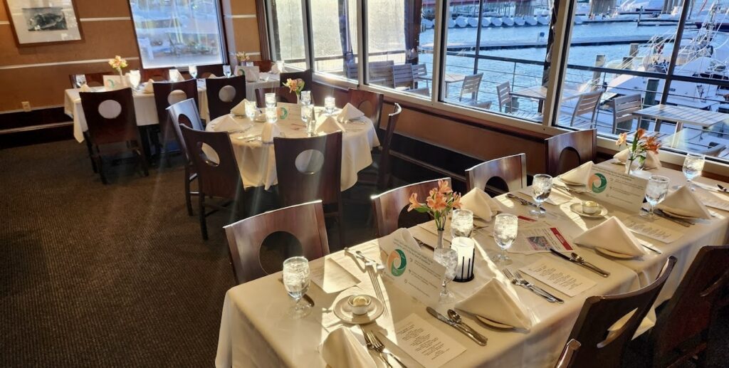Carrol's Creek Cafe