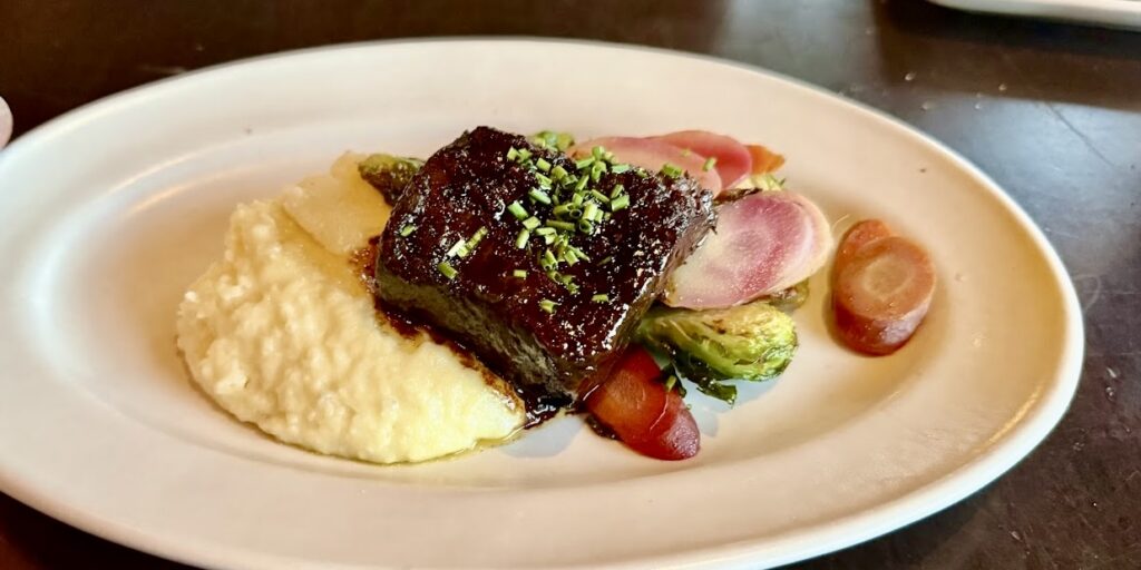 Olive & Ivy entree