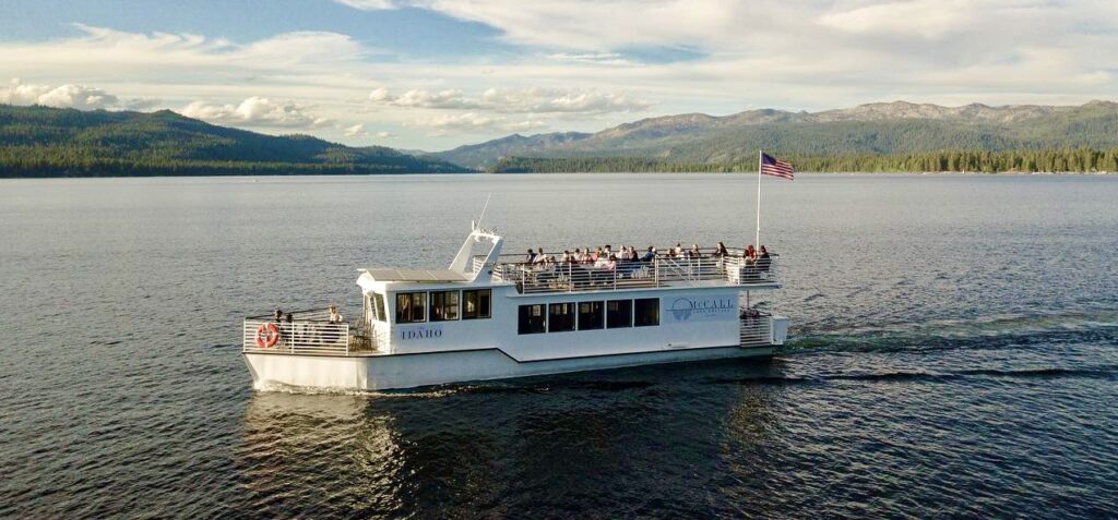 90-minute cruise