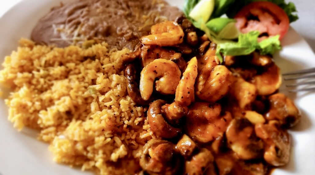 Mexican shrimp dinner