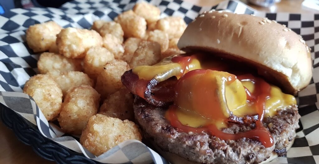 burger and tots