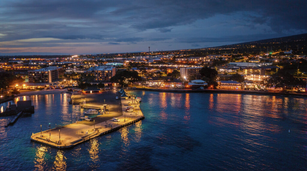 Kailua Pier at night