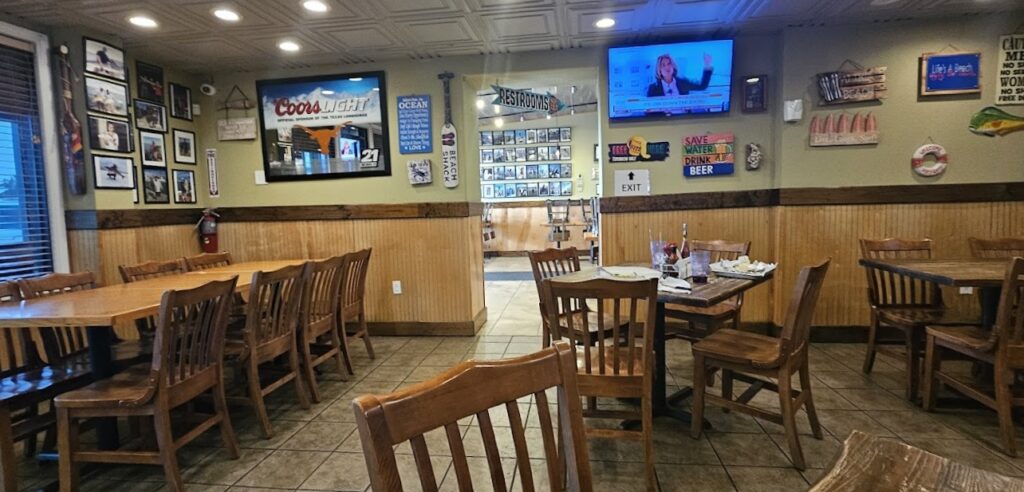 Cajun Greek interior