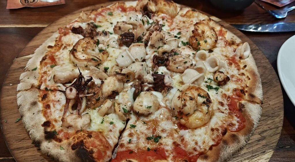 Casa Rolandi pizza