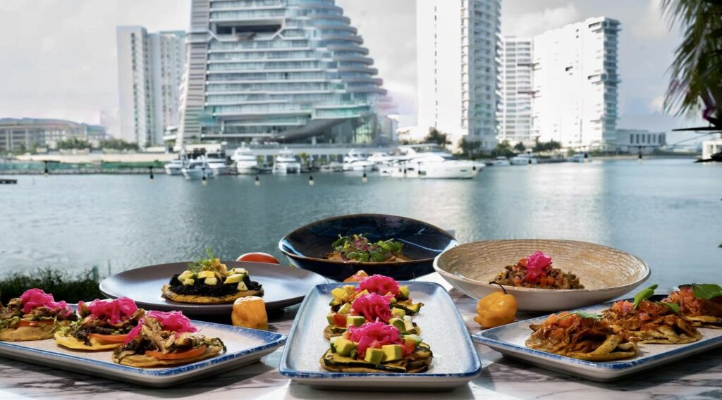 entrees at Litoral Cancún