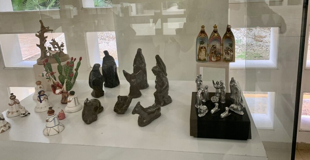 jade figurines