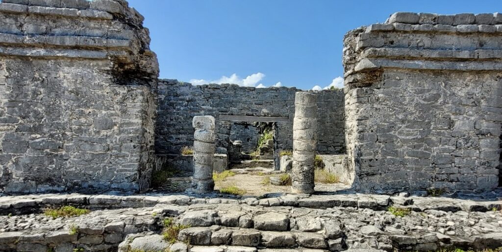 Mayan ruins