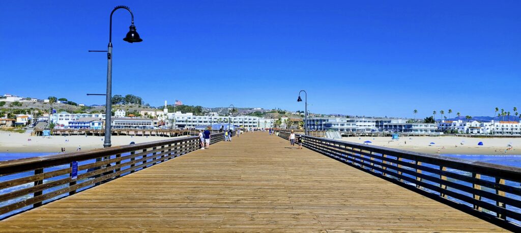 Pismo Beach Pier walkway