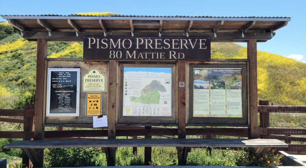 Pismo Preserve signs