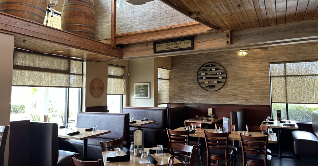 SoNapa Grille interior